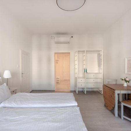 Studio Apartment Near University Wien Eksteriør bilde